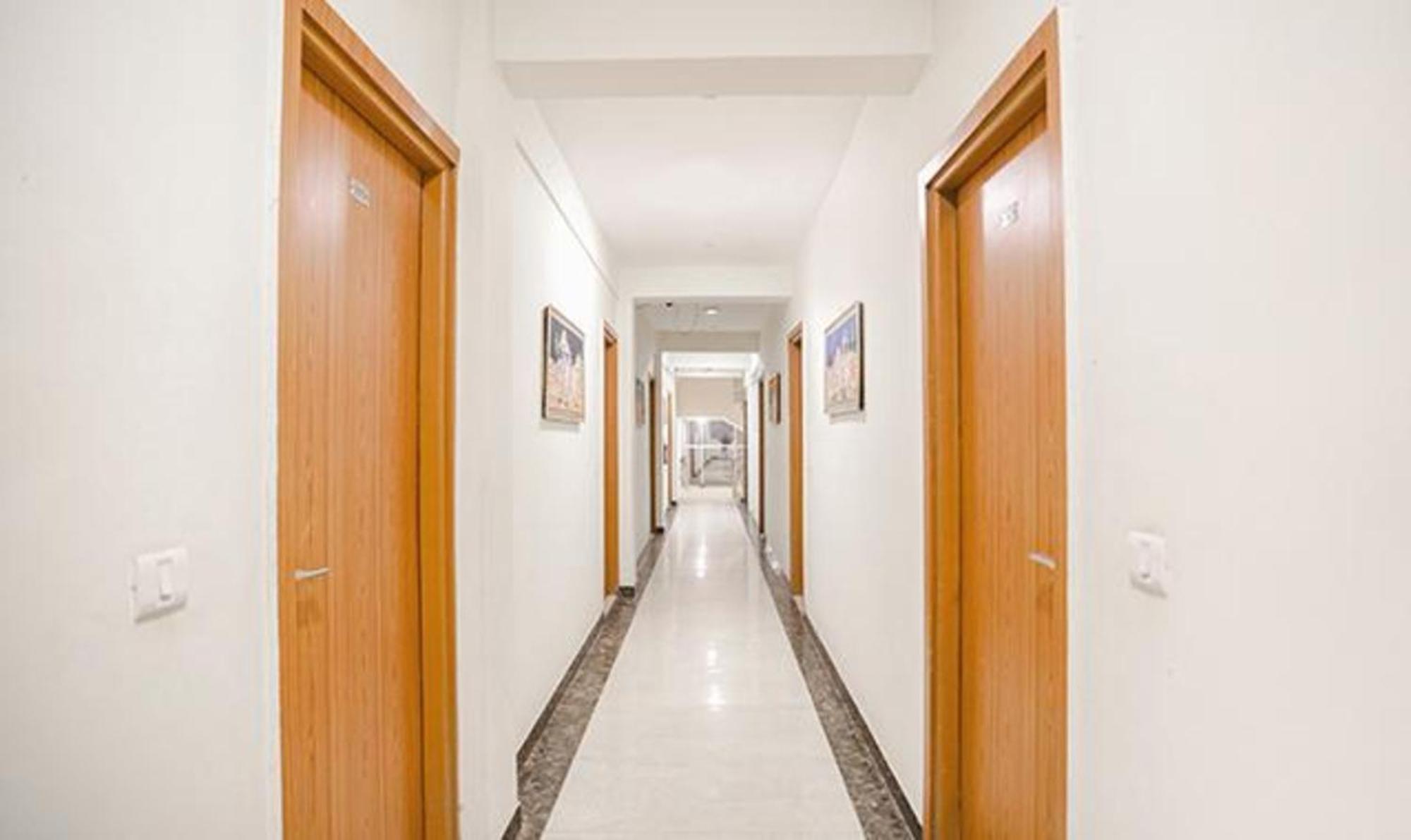 Fabhotel Royal Stay I Greater Noida Exterior foto